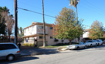 9415 Sylmar Ave Apartments