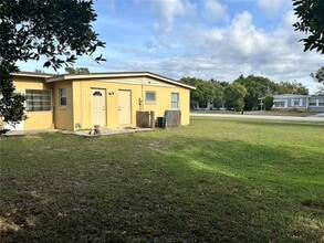 2302 Idaho Rd in Deltona, FL - Building Photo - Building Photo