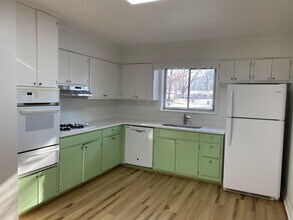 2602 Robinson Ave in Conway, AR - Building Photo - Building Photo