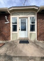 10418 Jellison Way in Westminster, CO - Building Photo