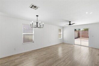 3245 Aiken Way in North Las Vegas, NV - Building Photo - Building Photo