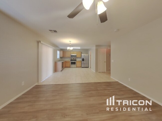 5871 E Everhart Ln in Florence, AZ - Building Photo - Building Photo