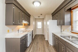 10 Market Hall Ct in Irmo, SC - Building Photo - Building Photo