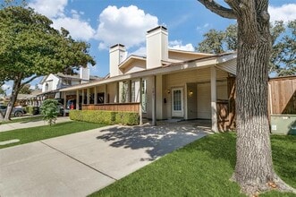 2631 Via Cordova in Carrollton, TX - Building Photo - Building Photo