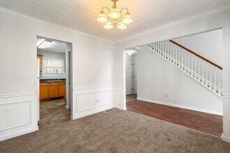 5105 Villas Terrace in Stone Mountain, GA - Foto de edificio - Building Photo