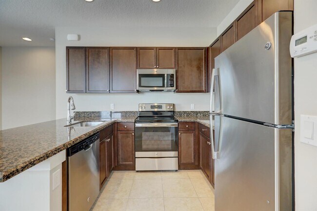 6044 Curie Pl, Unit 6044 in Palm Beach Gardens, FL - Building Photo - Building Photo