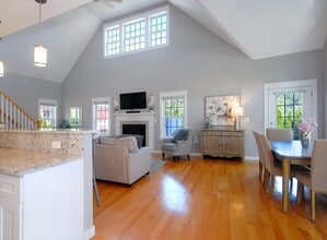 19 Brigham Farm Ln in Bolton, MA - Building Photo - Building Photo
