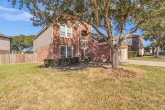 2803 Lakecrest Way Dr in Katy, TX - Building Photo - Building Photo