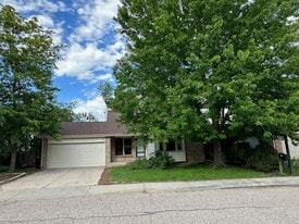 3894 Bosque Ct in Boulder, CO - Building Photo