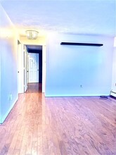 25 Naples Ave, Unit #R in Saugus, MA - Foto de edificio - Building Photo