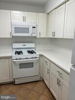 11623 Vantage Hill Rd in Reston, VA - Building Photo