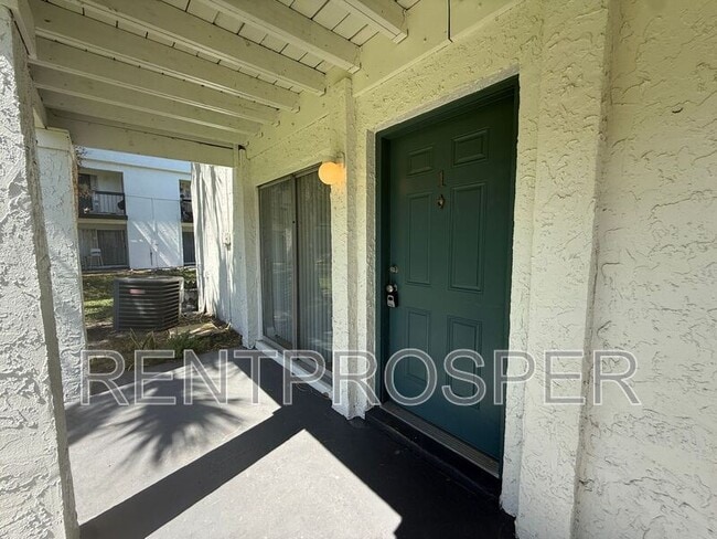 4151 S Semoran Blvd in Orlando, FL - Building Photo - Building Photo