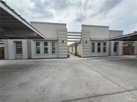 13 Beverly Ave in Weslaco, TX - Building Photo