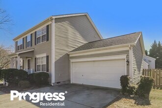 10405 Yellow Rose Ln in Charlotte, NC - Building Photo - Building Photo