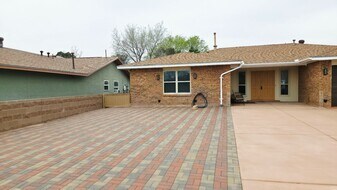 7209 Gettysburg Rd NE in Albuquerque, NM - Building Photo