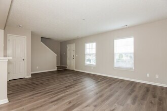 9809 Holly Park Dr in Charlotte, NC - Building Photo - Building Photo