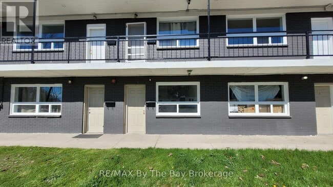 property at 280 River Rd E