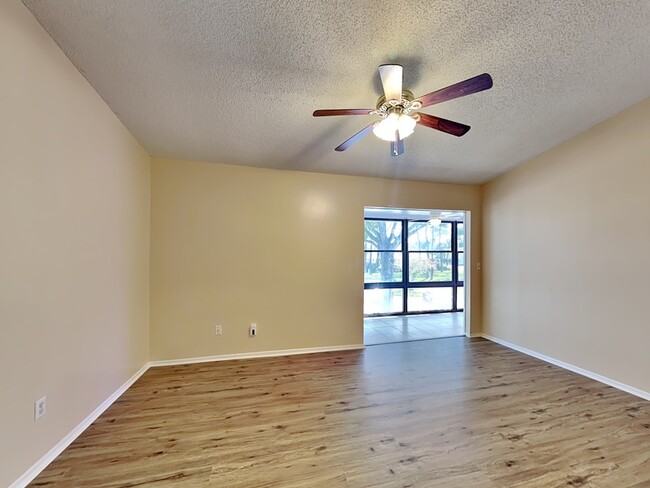 2758 Oak Park Way in Orlando, FL - Building Photo - Building Photo