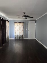 11346 Califa St, Unit #1 in North Hollywood, CA - Building Photo - Building Photo