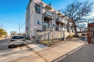 1815 Browder St in Dallas, TX - Building Photo - Building Photo