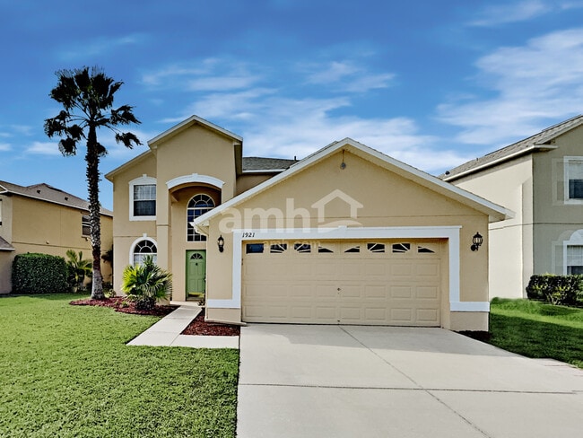property at 1921 Darlin Cir