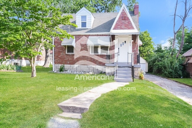 1017 Lakeview Ave in St. Louis, MO - Building Photo - Building Photo