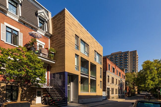 1265 Saint-André Rue in Montréal, QC - Building Photo - Primary Photo