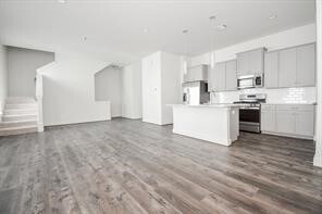 2007 Bauer Dr in Houston, TX - Foto de edificio - Building Photo
