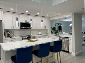 126 1st St E in Tierra Verde, FL - Building Photo - Building Photo