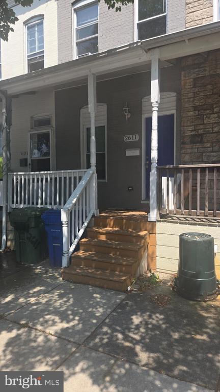 property at 2611 Barclay St