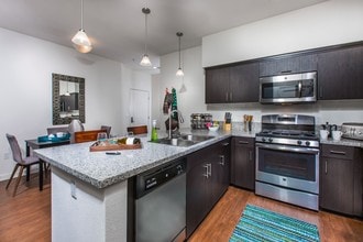 Hollister Village in Goleta, CA - Building Photo - Building Photo