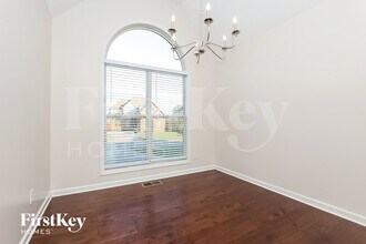 3481 Sikorsky Ln in Clarksville, TN - Foto de edificio - Building Photo