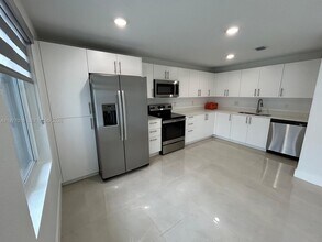 25814 SW 144th Ct in Princeton, FL - Building Photo - Building Photo