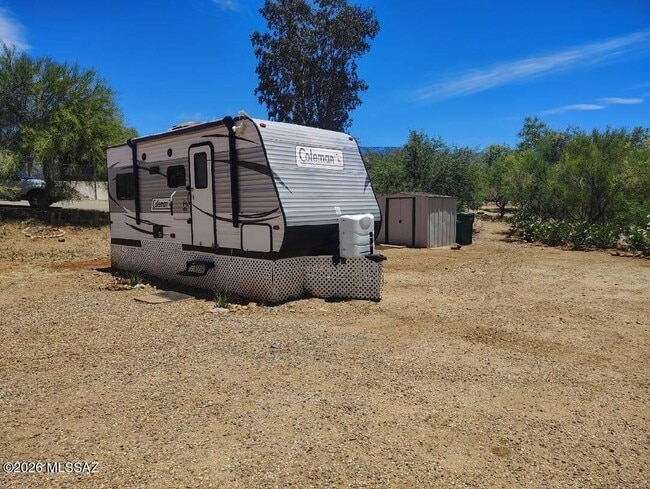 property at 3520 E Bronco Ln