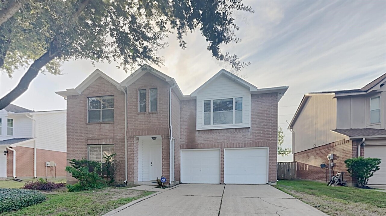 5415 W Harrow Dr in Houston, TX - Building Photo