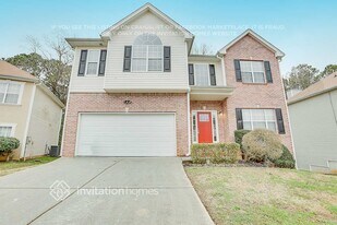 849 Ashton Oak Cir in Stone Mountain, GA - Building Photo