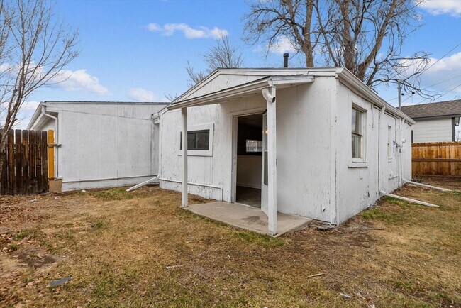 3229 W Virginia Ave in Denver, CO - Building Photo - Building Photo
