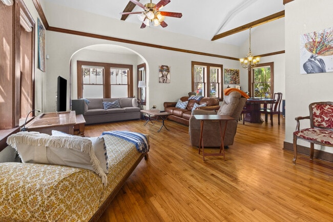 property at 204 NE 3rd Ave