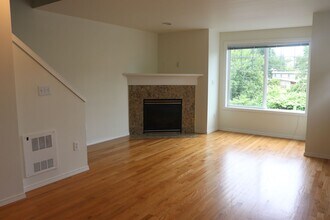 12309 10th Pl NE in Seattle, WA - Building Photo - Building Photo