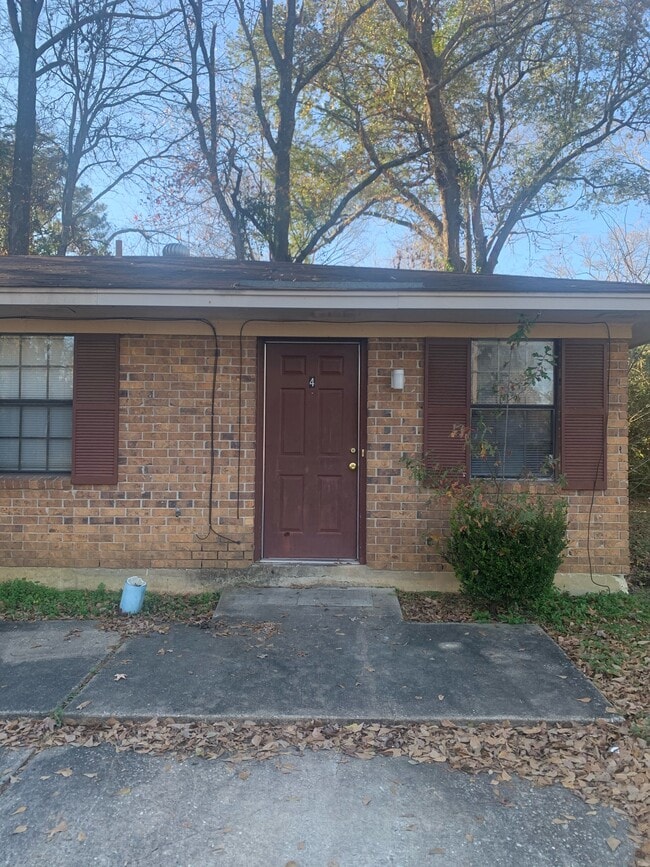 property at 1504 W California Ave