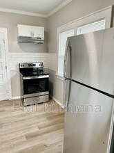 1122 College St in South Bend, IN - Foto de edificio - Building Photo
