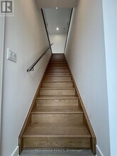 176 Everett Cmn in St Catharines, ON - Building Photo - Building Photo