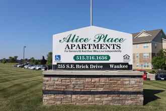 Alice Place Senior Living in Waukee, IA - Foto de edificio - Building Photo