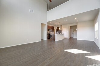1609 Ranch House in New Braunfels, TX - Building Photo - Building Photo