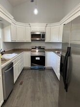 104 General Washington Blvd in Bonneau, SC - Building Photo - Building Photo