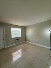 2915 Plunkett St in Hollywood, FL - Building Photo - Building Photo