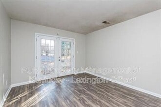 3736 Camelot Dr in Lexington, KY - Building Photo - Building Photo