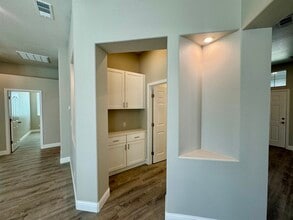 3154 Bodega Bay Rd in West Sacramento, CA - Building Photo - Building Photo