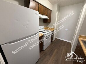 4110 Arthur St in Beaumont, TX - Building Photo - Building Photo