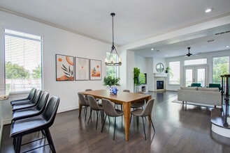 5732 Darling St in Houston, TX - Building Photo - Building Photo